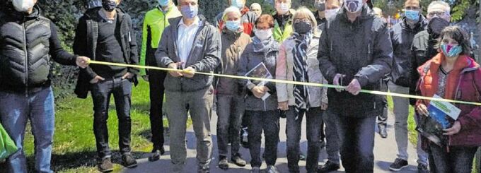 Solartechnik, Solarradweg, Solare Wegbeleuchtung, Solare Wegebeleuchtung